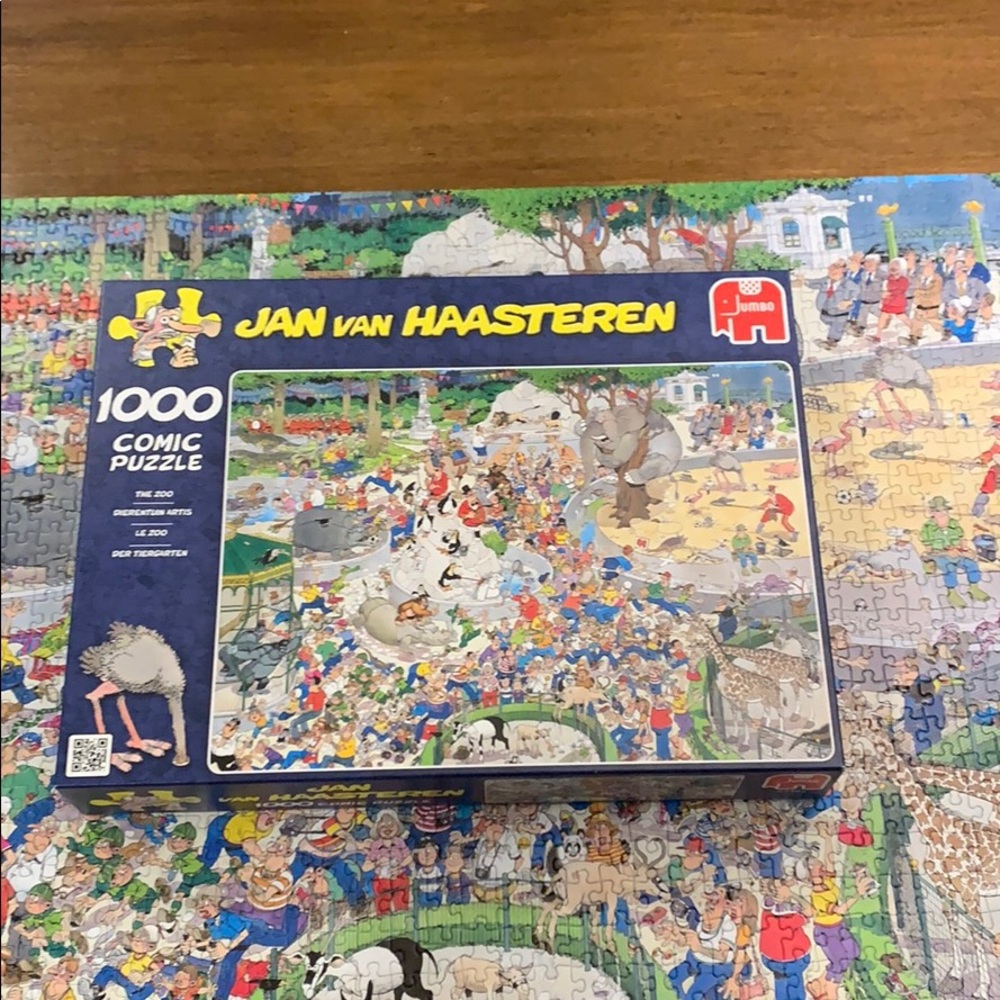 Jan can haasteren  1000 piece puzzle-  The Zoo